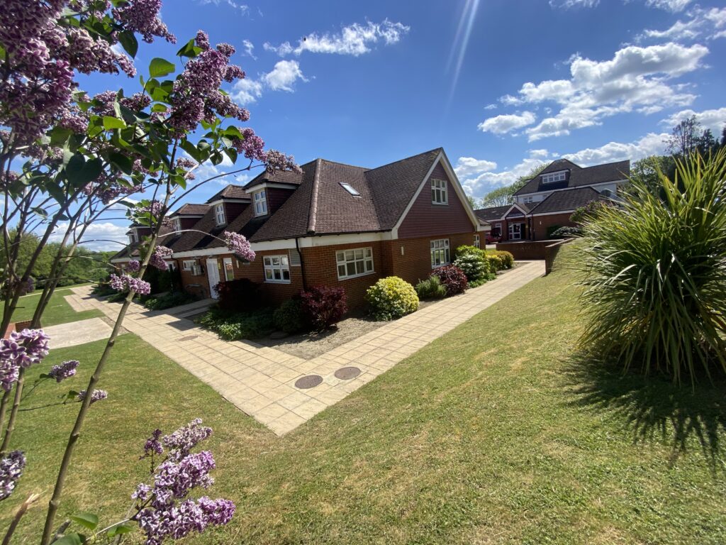 warnham_lodge_garden